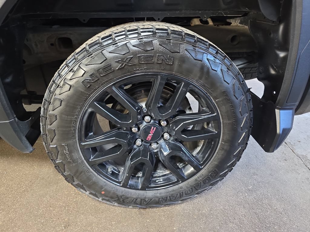 Used 2023 GMC Sierra 1500 Elevation w/ LPO, GMC Protection Package AWD/4WD image 31