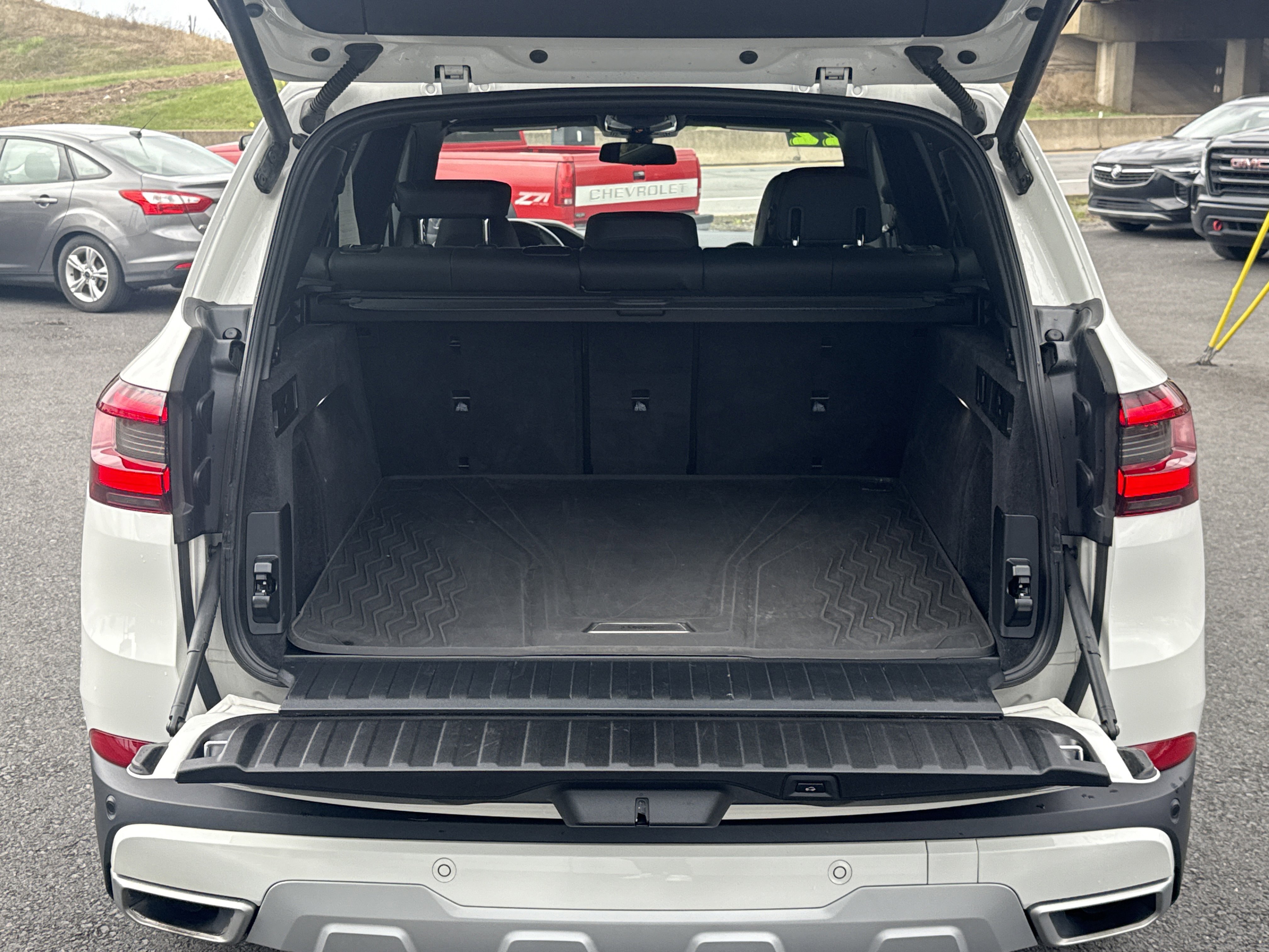 Used 2022 BMW X5 xDrive40i image 5