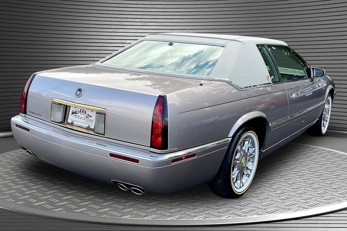 Used 1996 Cadillac Eldorado FWD image 6