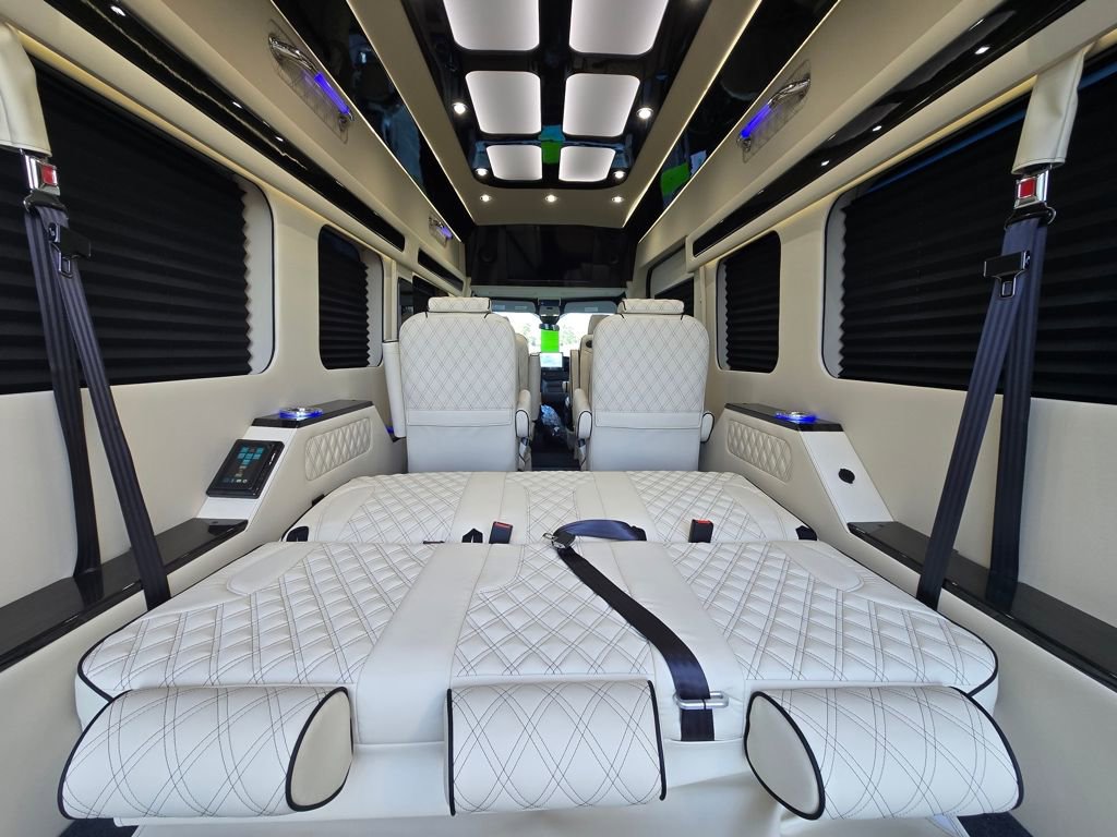 New 2024 Ford Transit 350 148 High Roof Extended DRW image 21