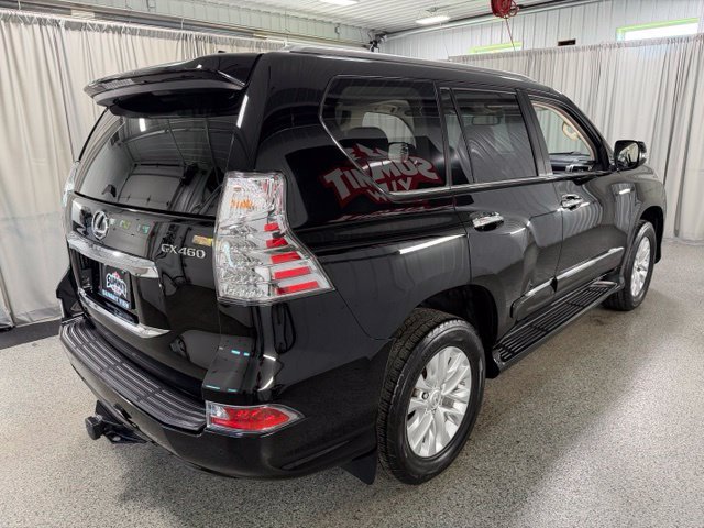 Used 2018 Lexus GX 460 Premium w/ Premium Package AWD/4WD image 4