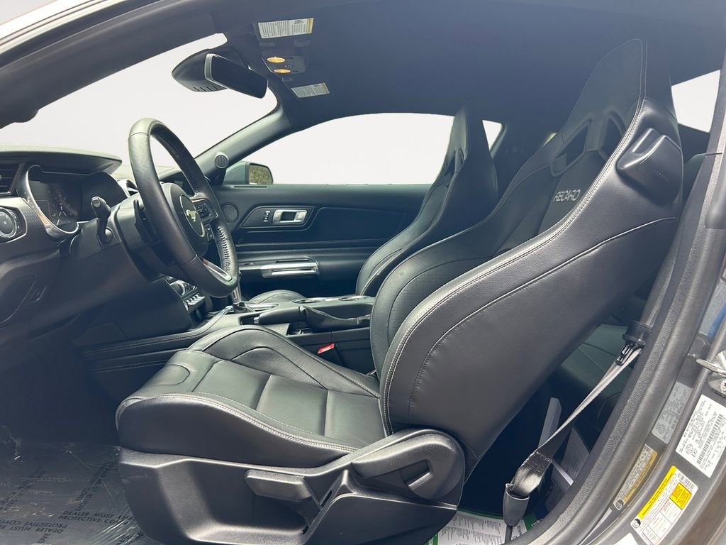 Used 2021 Ford Mustang GT Premium w/ GT Performance Package RWD image 6