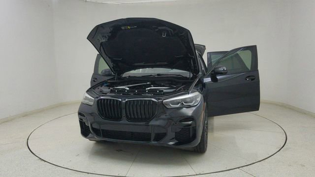 Used 2023 BMW X5 xDrive40i w/ M Sport Package image 76