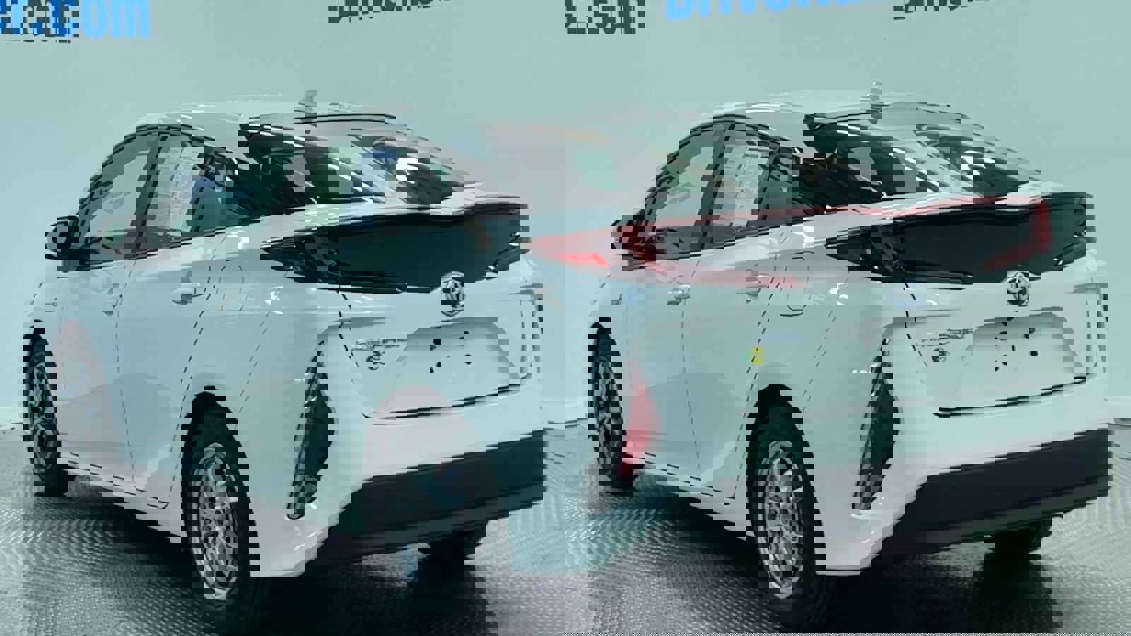 Used 2018 Toyota Prius Prime Premium image 7