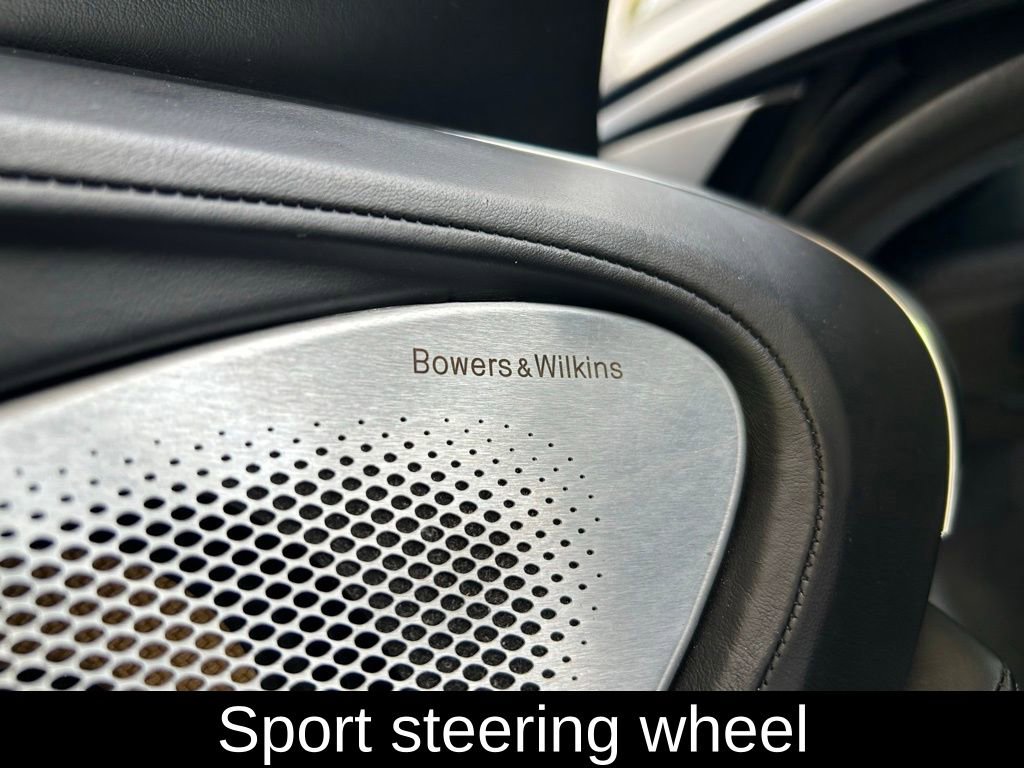 Used 2022 McLaren GT image 45