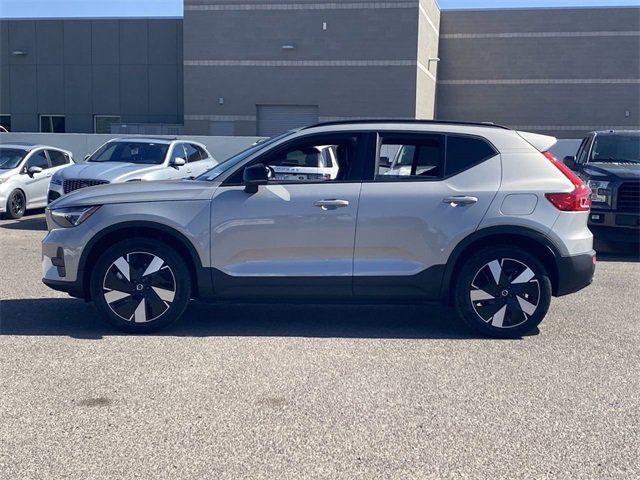 New 2025 Volvo EX40 Core w/ Climate Package image 10