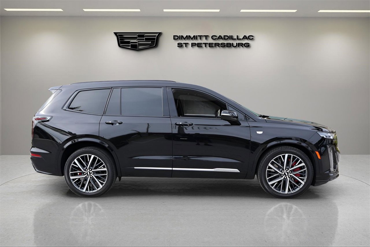 Certified 2023 Cadillac XT6 Sport image 6