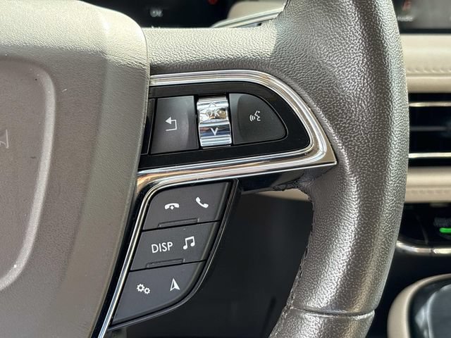 Certified 2022 Lincoln Nautilus AWD w/ Premium Package image 30