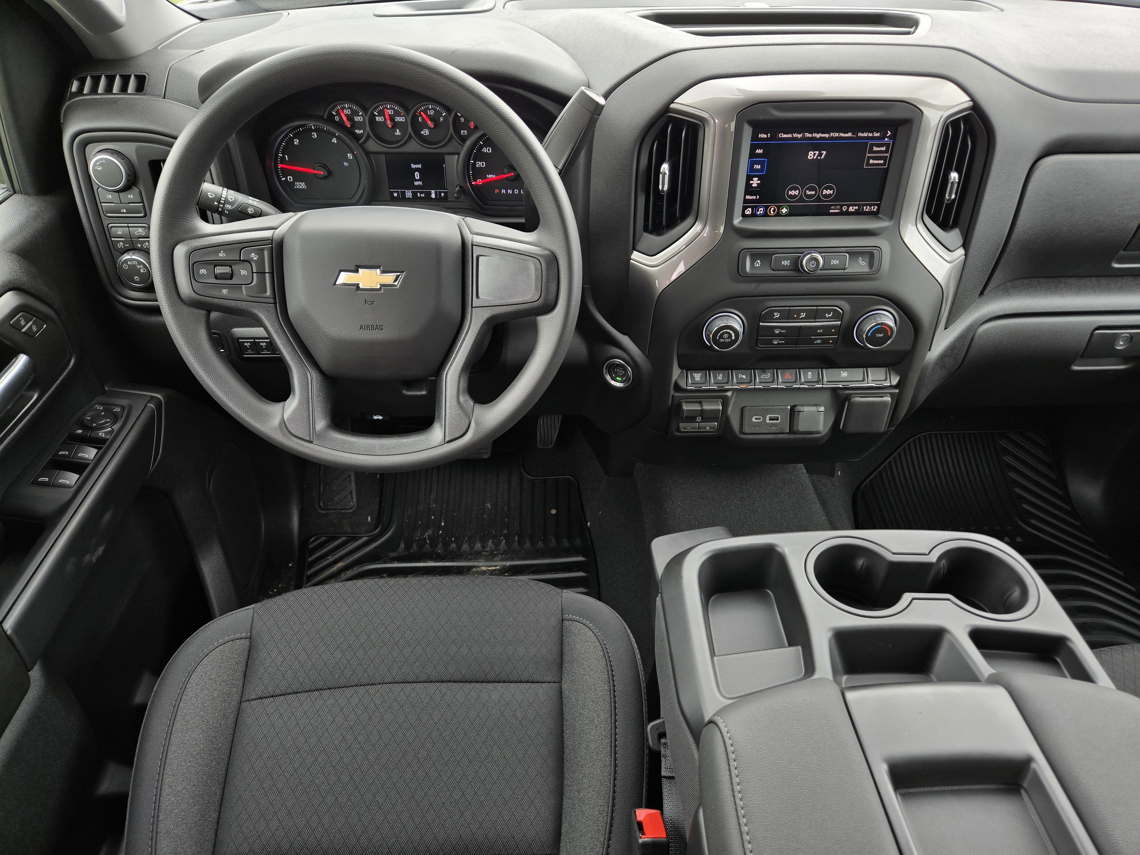 New 2026 Chevrolet Silverado 2500 Custom w/ Custom Value Package AWD/4WD image 18