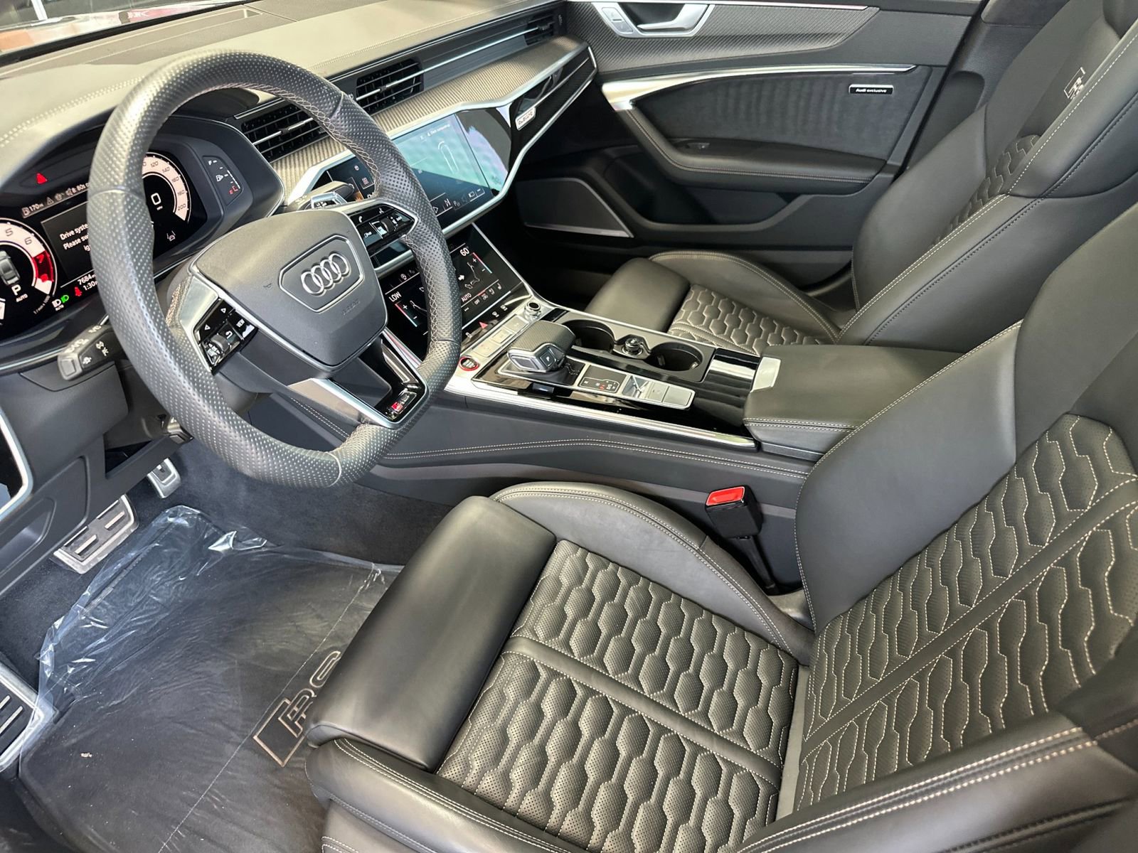 Used 2024 Audi RS 7 Performance w/ Bronze Edition AWD/4WD image 10