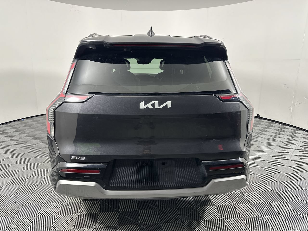 Certified 2024 Kia EV9 Land AWD/4WD image 20
