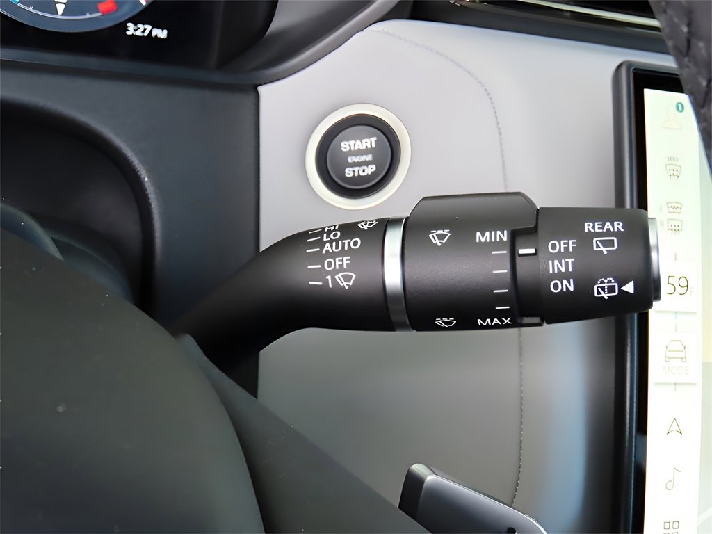 Used 2025 Land Rover Range Rover Velar Dynamic SE image 42