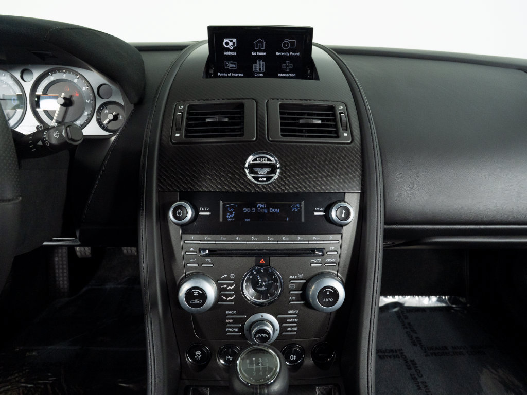 Used 2015 Aston Martin V8 Vantage GT RWD image 26