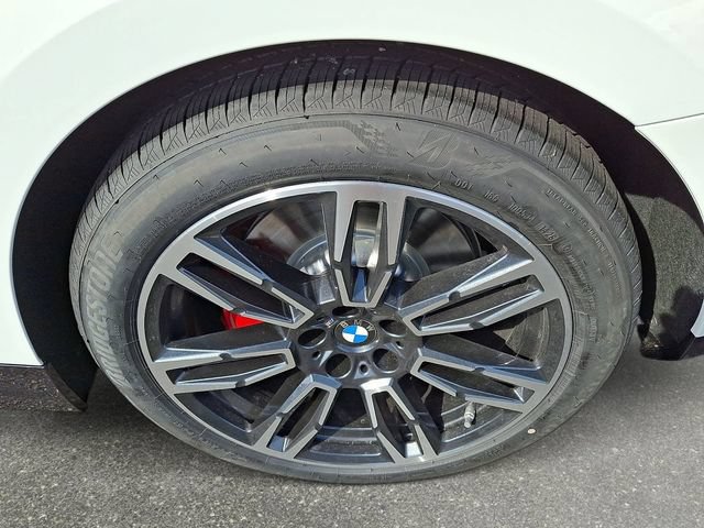 New 2027 BMW 540i xDrive w/ M Sport Package AWD/4WD image 7