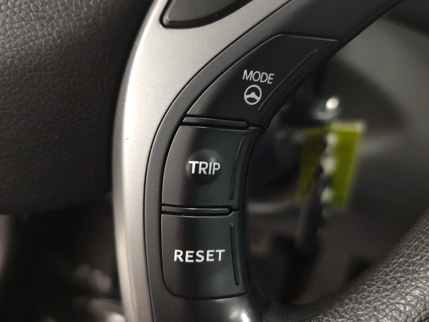 Used 2015 Hyundai Elantra SE w/ Option Group 02 image 13