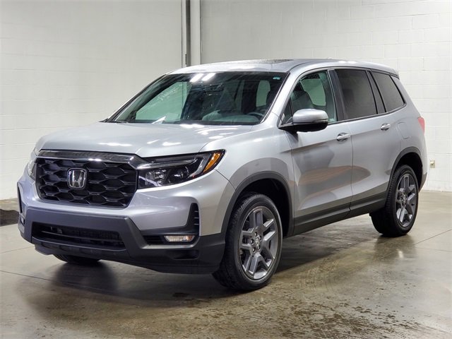 Certified 2023 Honda Passport EX-L image 2