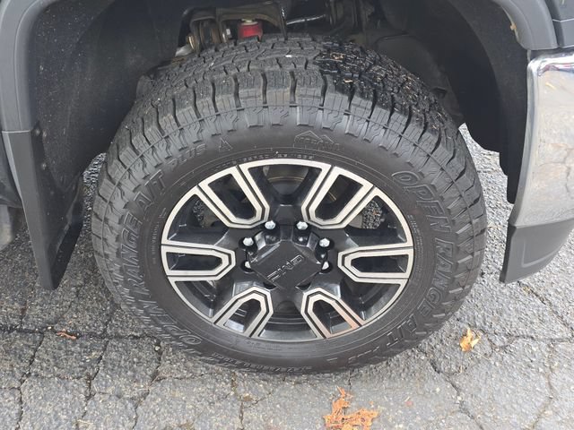 Used 2019 GMC Sierra 2500 SLT w/ Duramax Plus Package AWD/4WD image 9