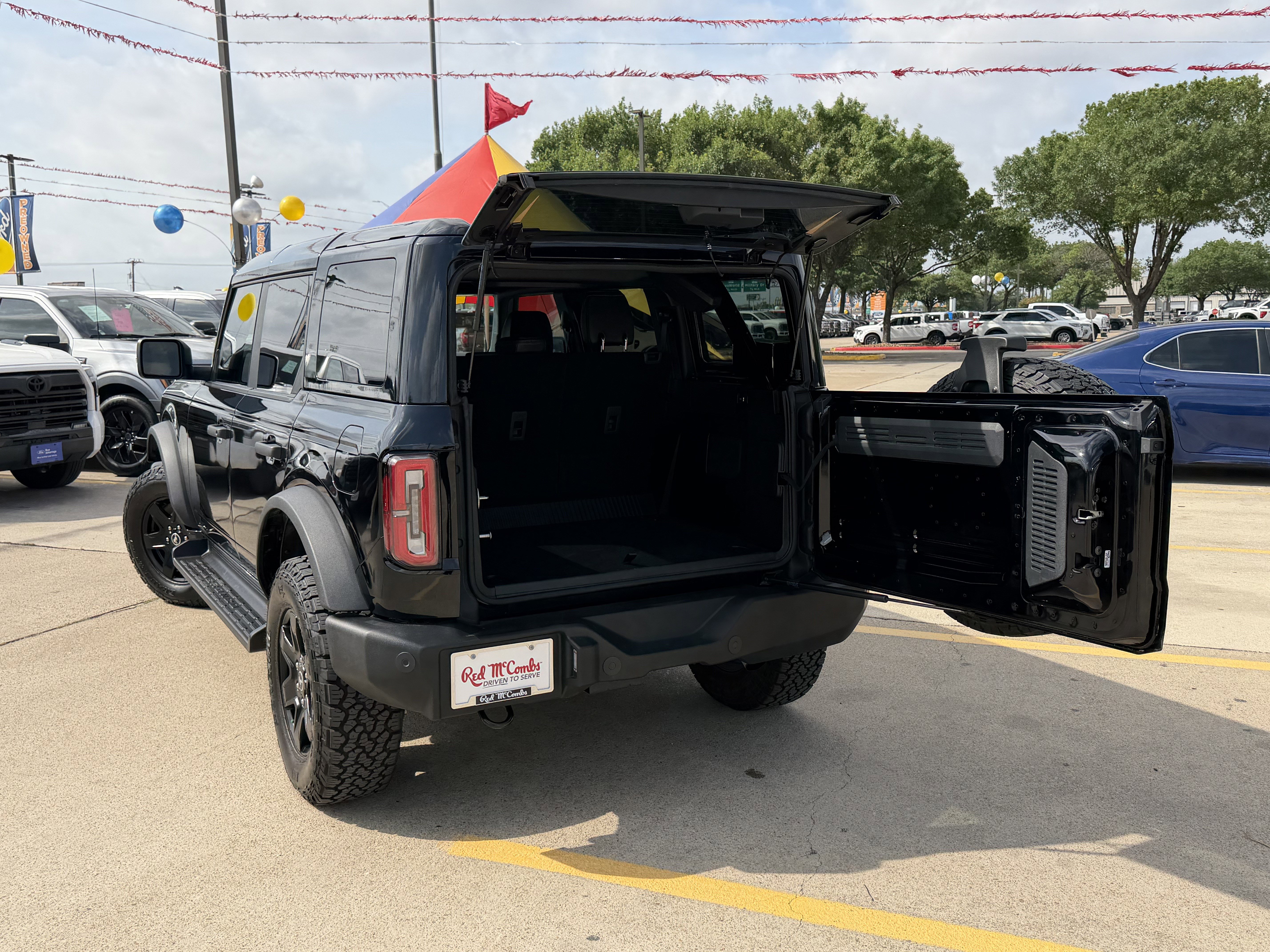 Used 2025 Ford Bronco Outer Banks image 7