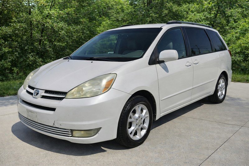 Used 2005 Toyota Sienna XLE image 3