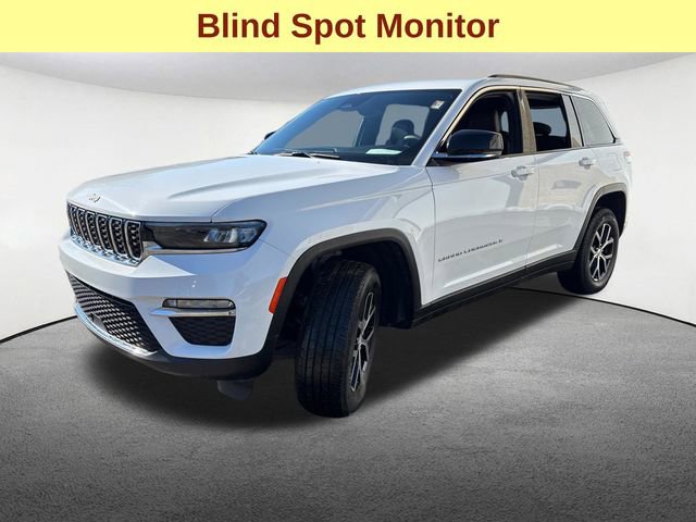 Used 2024 Jeep Grand Cherokee Limited AWD/4WD image 5