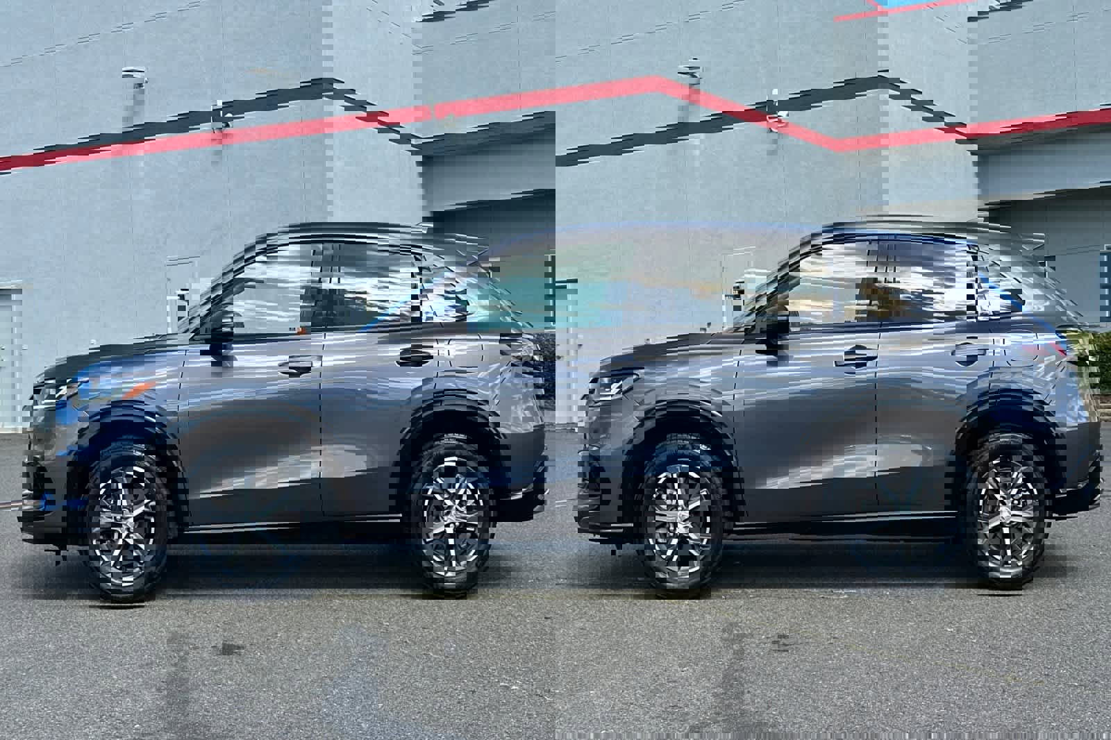 Used 2023 Honda HR-V EX-L image 9