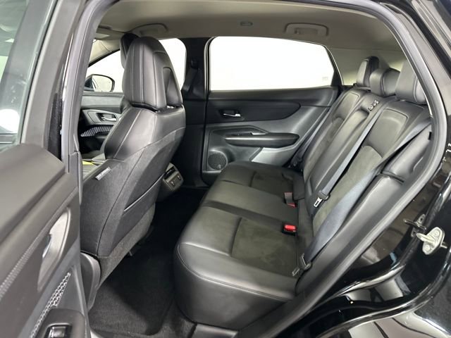 Used 2023 Nissan Ariya FWD image 25