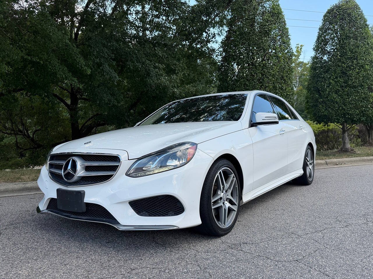 Used 2014 Mercedes-Benz E 350 4MATIC Sedan w/ Premium 1 Package image 7