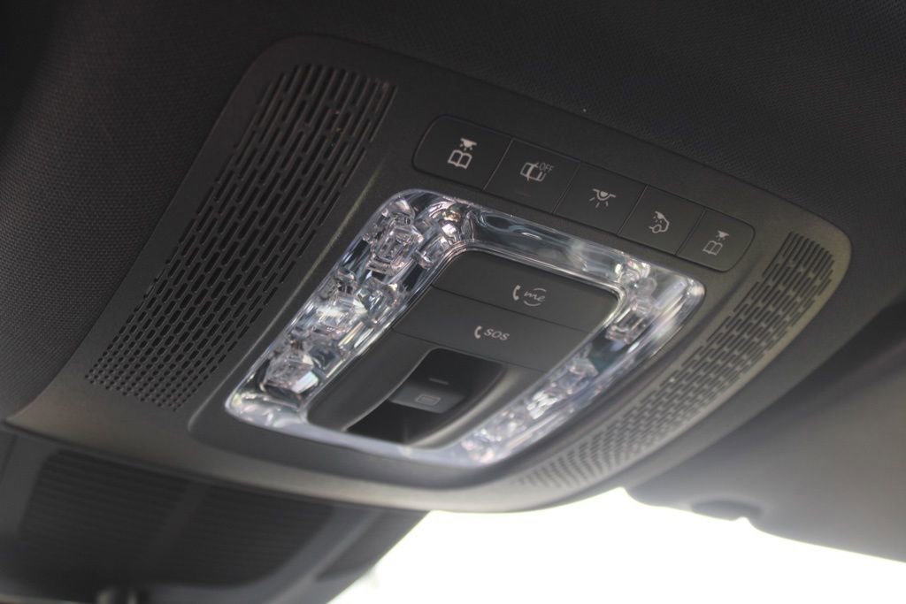 Certified 2025 Mercedes-Benz GLS 580 4MATIC image 31