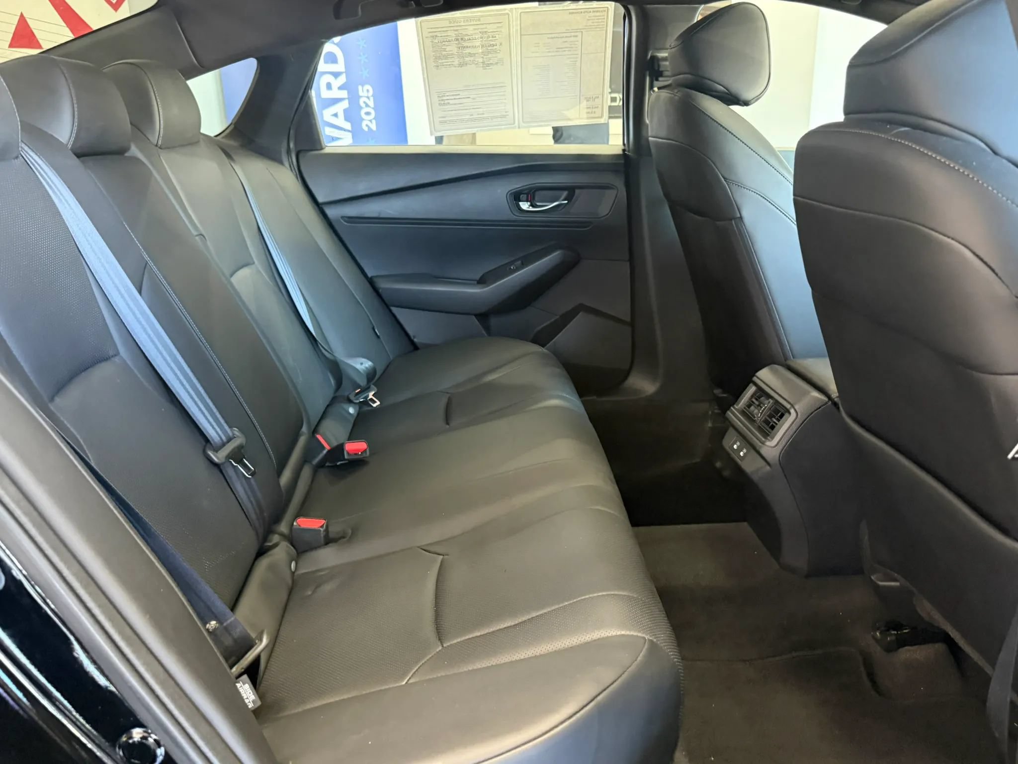 Used 2025 Honda Accord Sport image 27