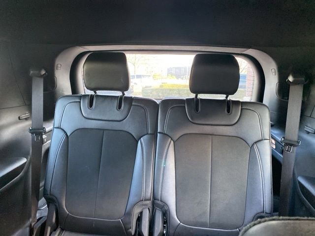 Used 2023 Jeep Grand Cherokee L Laredo AWD/4WD image 4