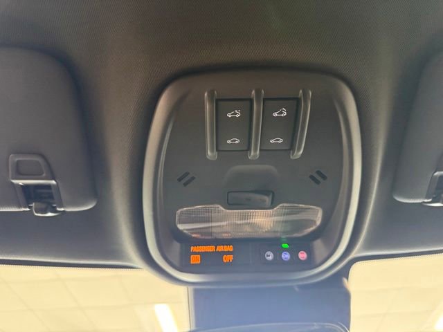 New 2026 Chevrolet Trax RS w/ Sunroof Package FWD image 16
