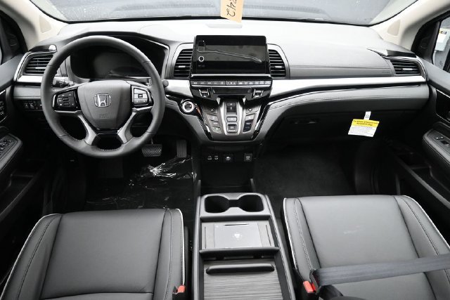 New 2027 Honda Odyssey Touring image 9