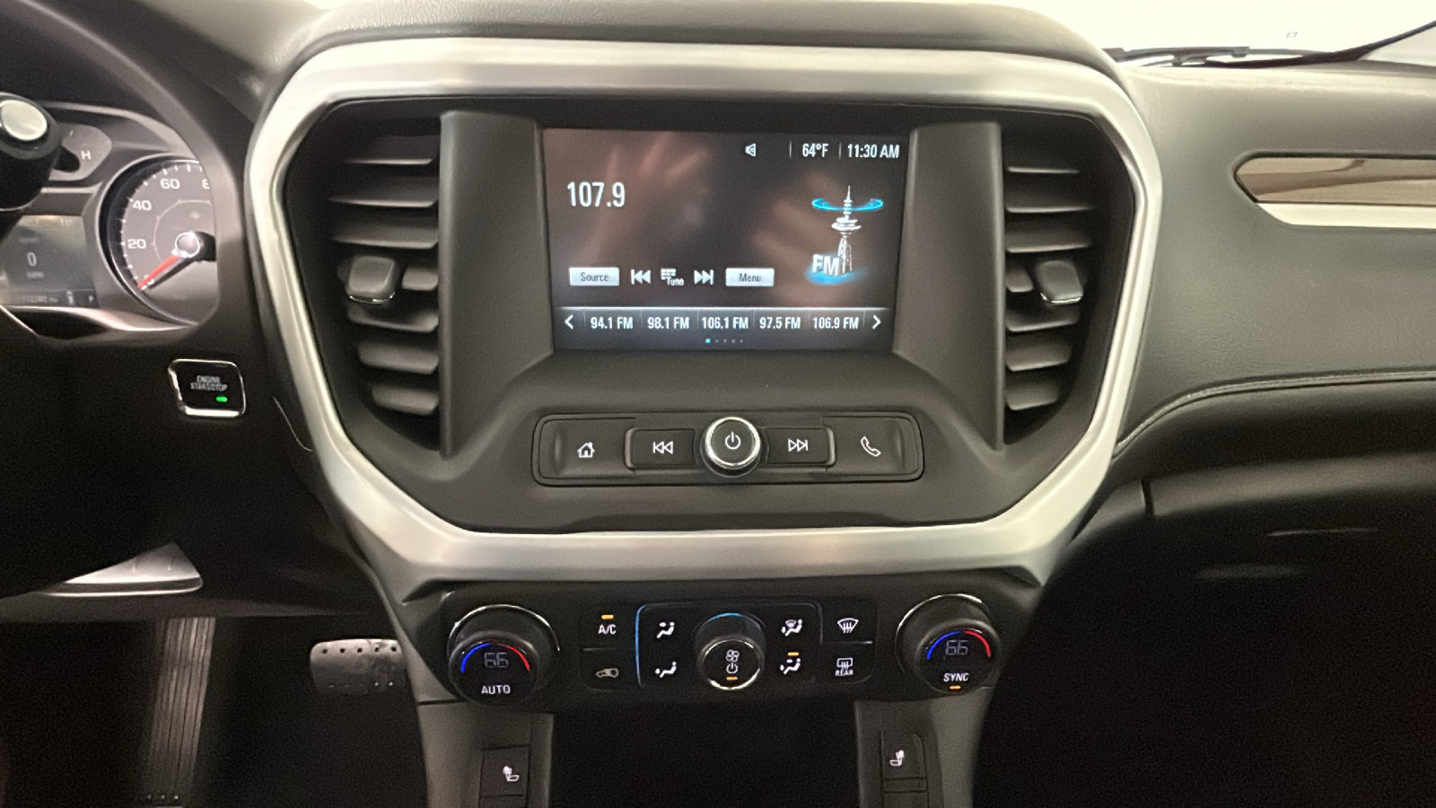Used 2019 GMC Acadia SLE w/ Driver Alert Package I AWD/4WD image 28
