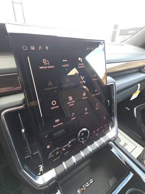 New 2026 GMC Yukon XL Elevation image 8