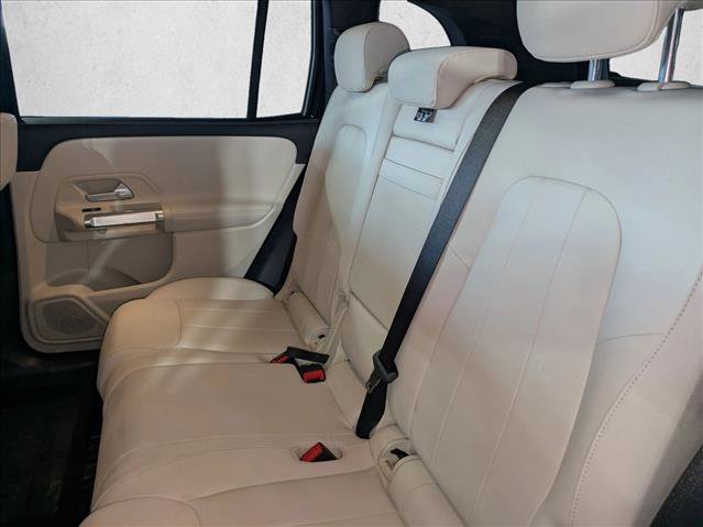 Used 2026 Mercedes-Benz GLB 250 image 20
