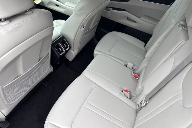 New 2026 Kia Sorento S w/ S Panoramic Sunroof Package image 14