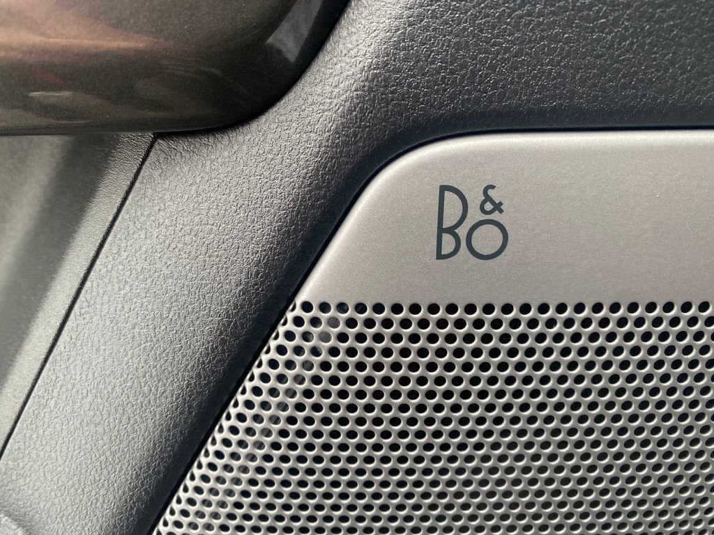 Used 2023 Ford F150 Lariat w/ Equipment Group 502A High image 13