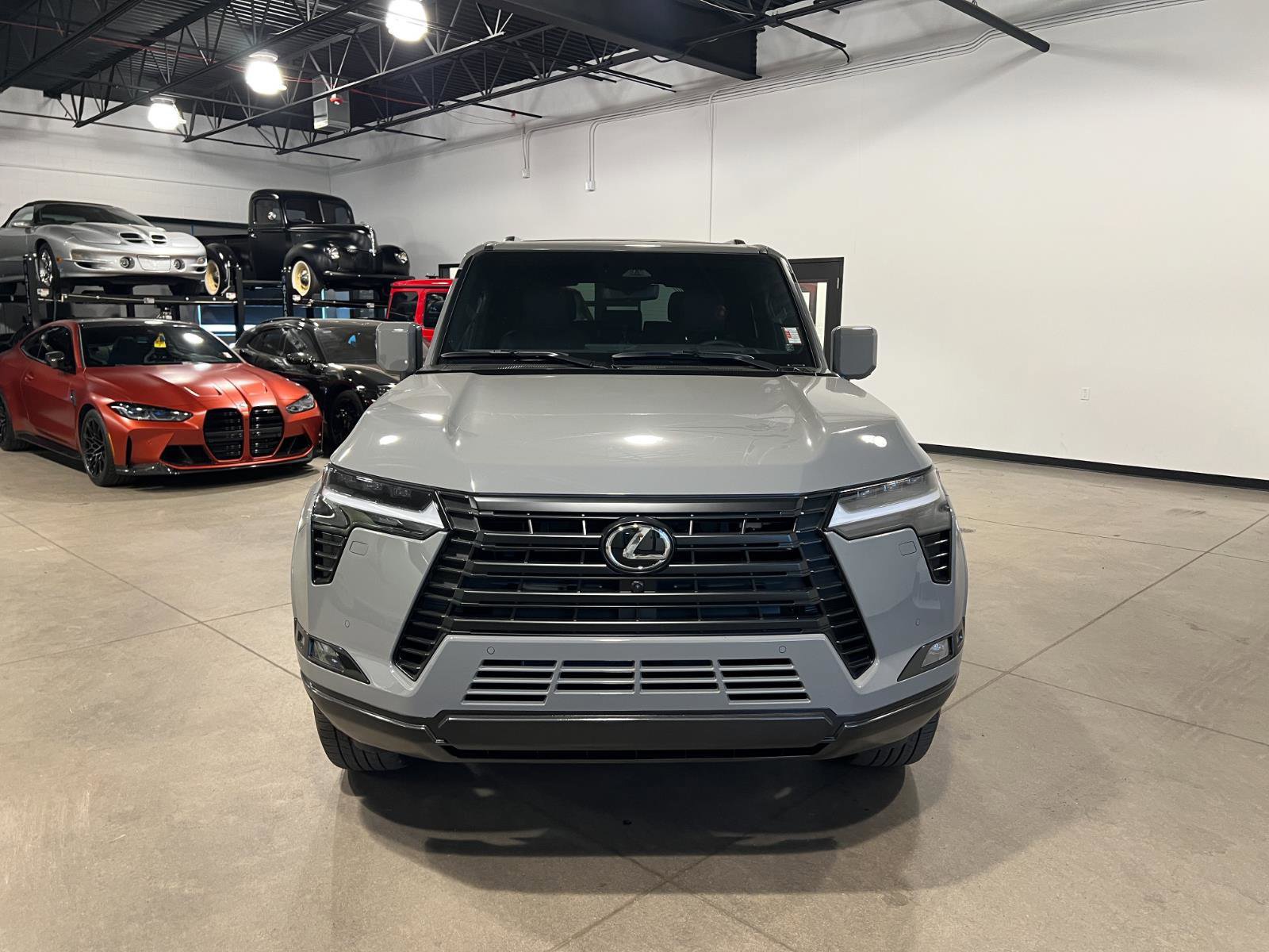 Used 2026 Lexus GX 550 w/ Cold Area Package AWD/4WD image 8