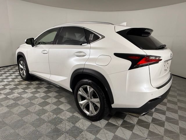 Used 2017 Lexus NX 200t FWD w/ Luxury Package image 4