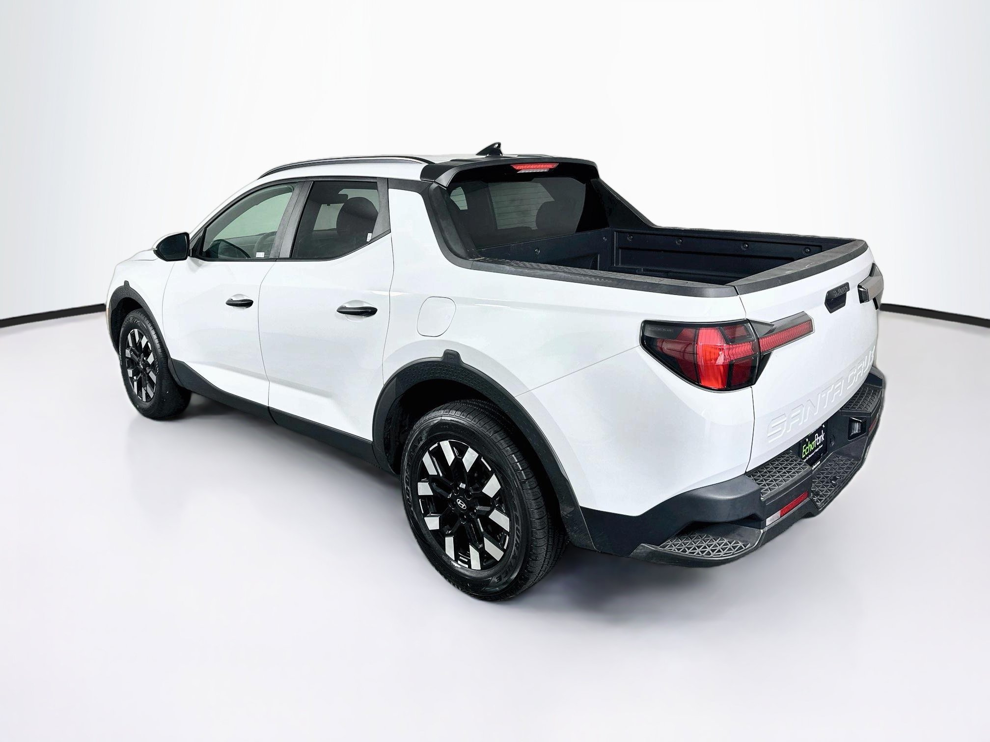 Used 2025 Hyundai Santa Cruz SEL FWD image 5