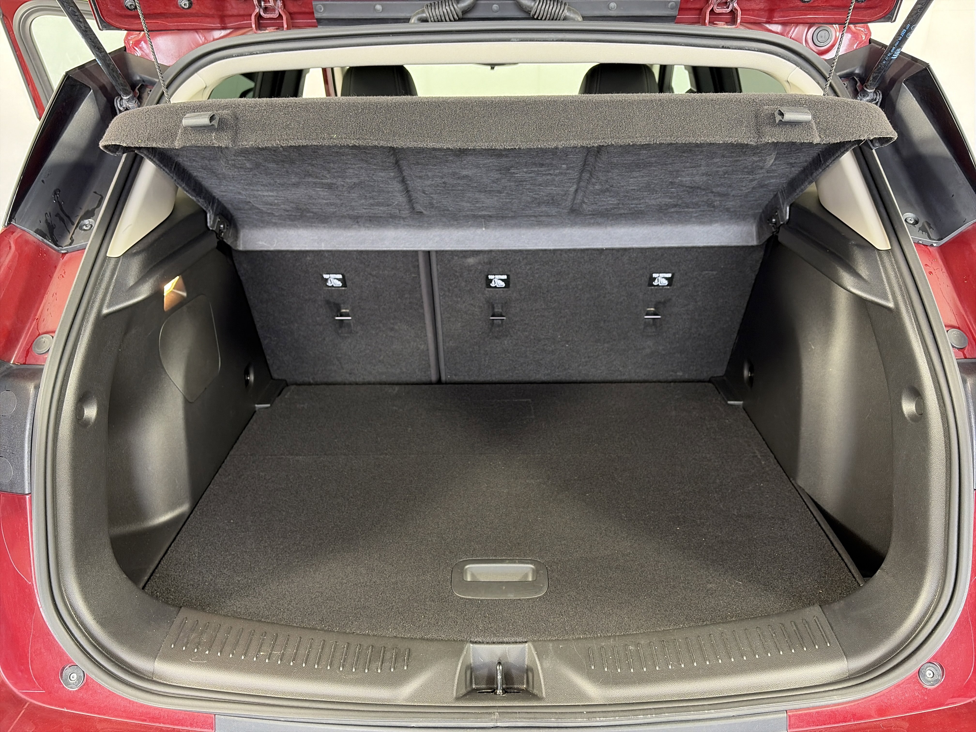Certified 2023 Buick Encore GX Preferred w/ Cold Weather Comfort Package AWD/4WD image 14