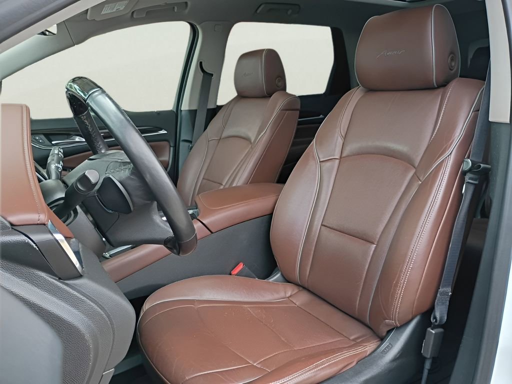 Used 2019 Buick Enclave Avenir w/ Avenir Technology Package image 35