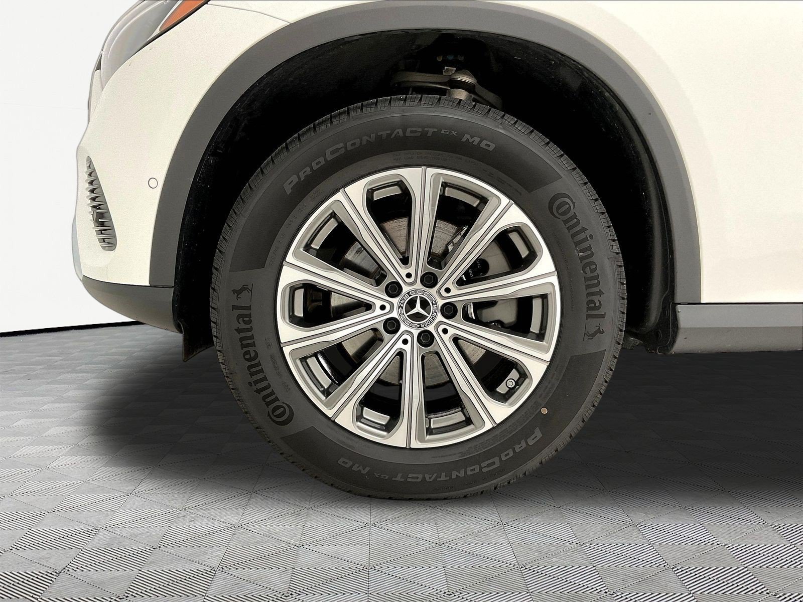 Certified 2023 Mercedes-Benz GLC 300 4MATIC image 34