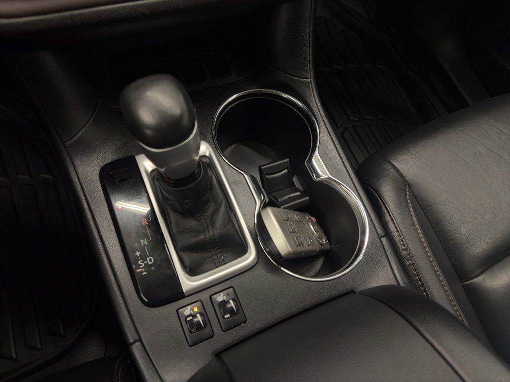 Used 2015 Toyota Highlander XLE image 29