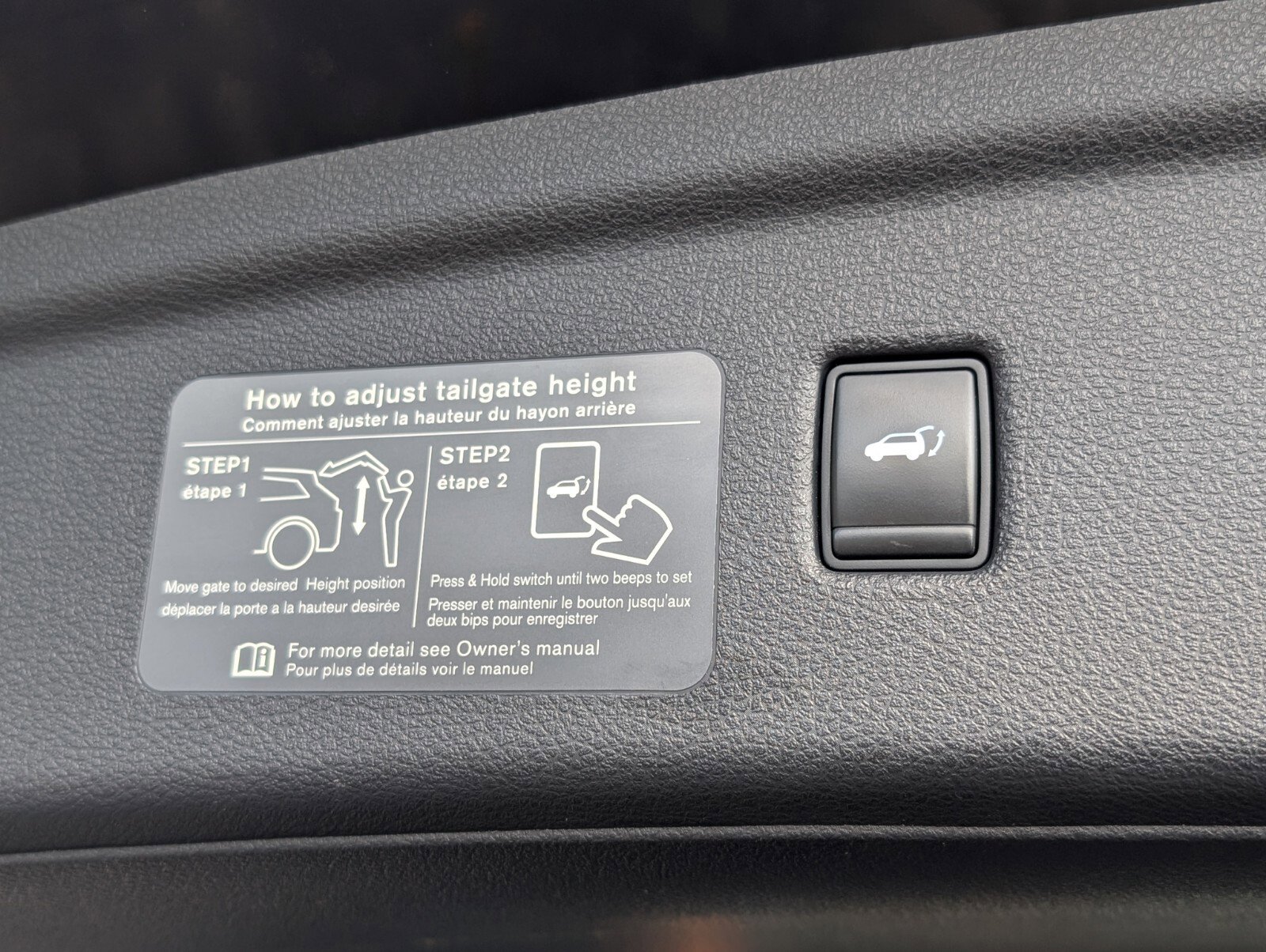 Used 2021 INFINITI QX50 Luxe w/ Appearance Package FWD image 14
