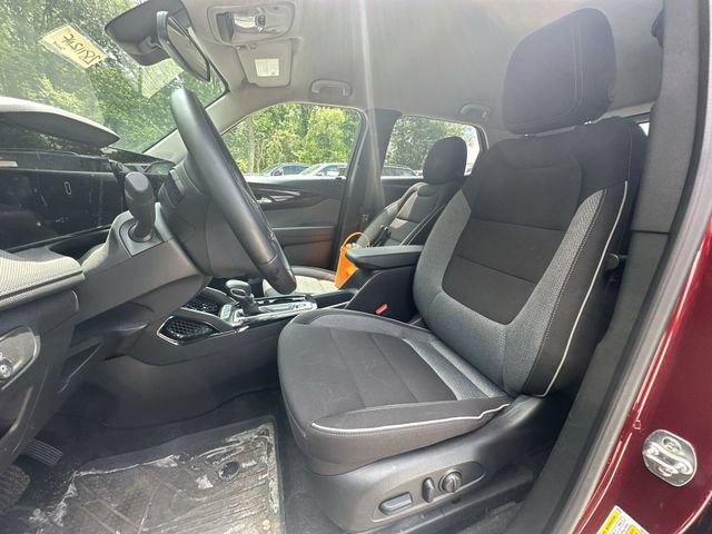Used 2024 Chevrolet TrailBlazer LT w/ Convenience Package AWD/4WD image 21