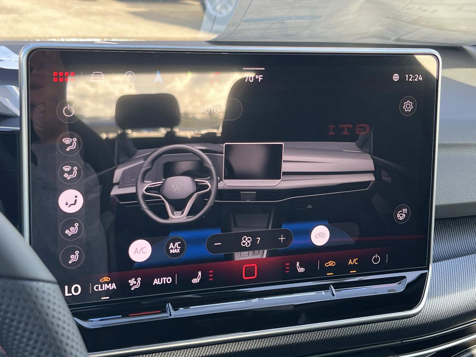 New 2026 Volkswagen GTI SE FWD image 17