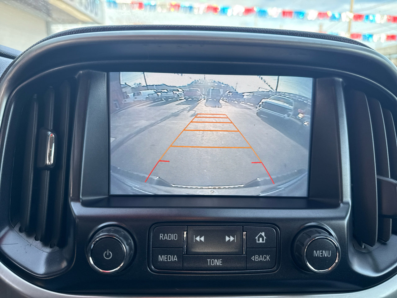 Used 2016 Chevrolet Colorado LT w/ LT Convenience Package image 18