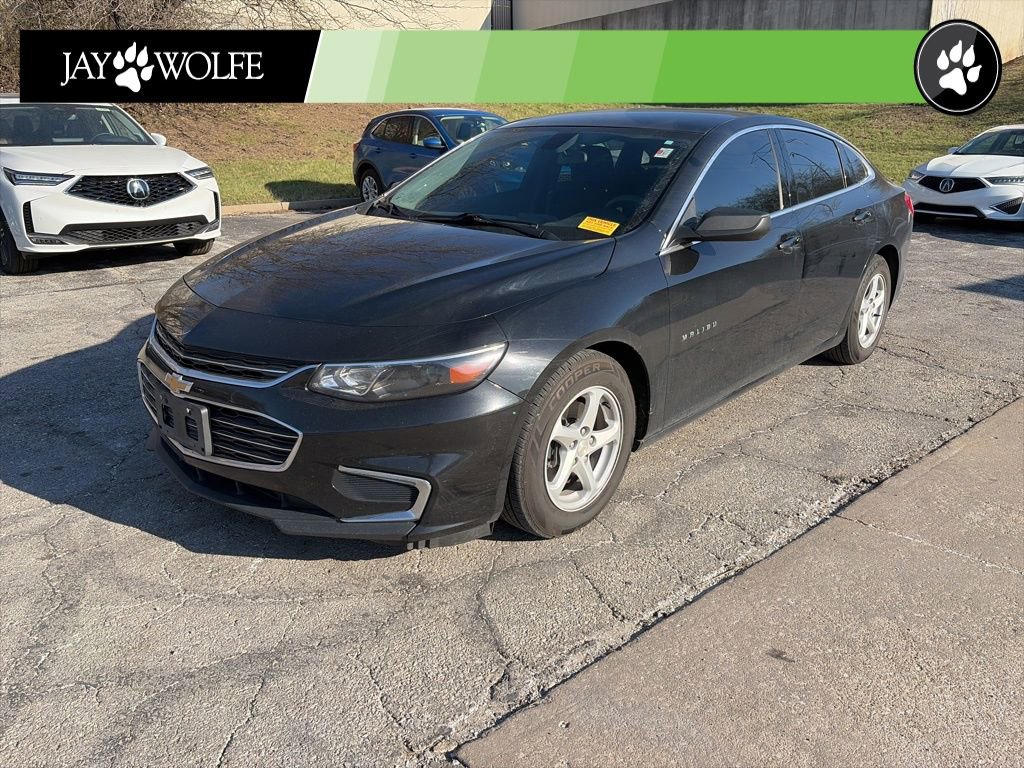 Used 2017 Chevrolet Malibu LS FWD image 1