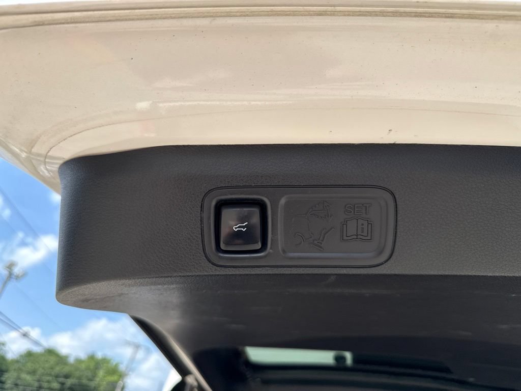 Used 2018 Ford Expedition Max Platinum AWD/4WD image 60